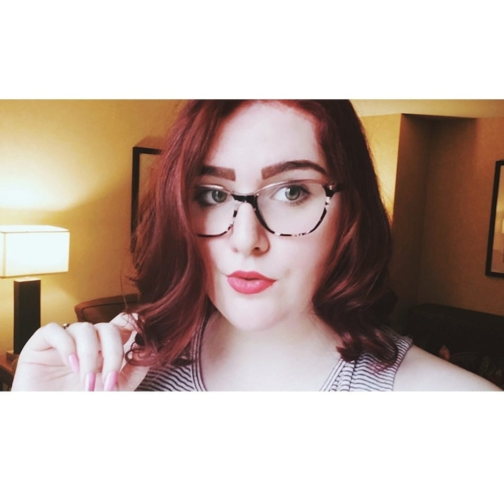 Meet your Posher, Tara